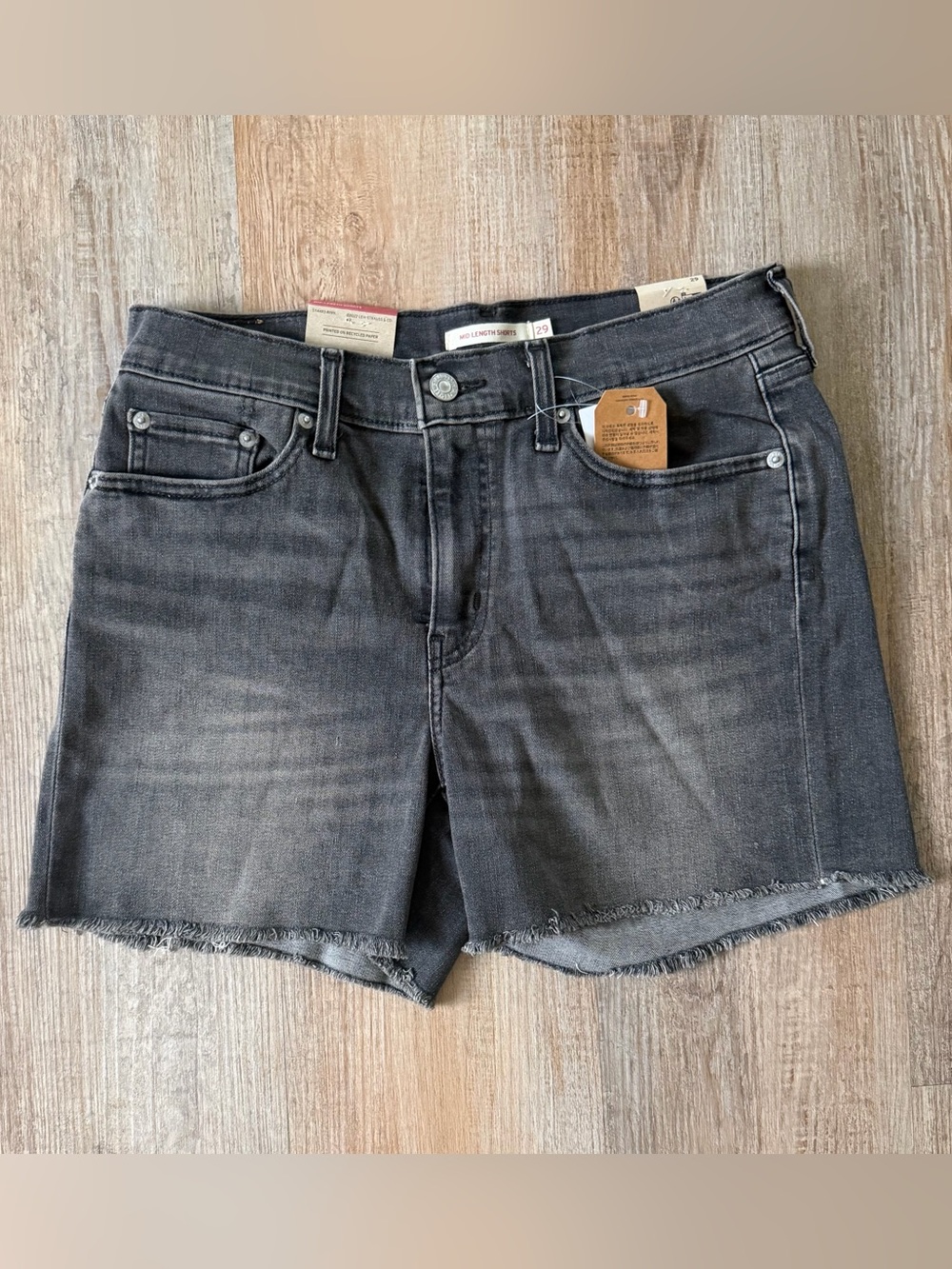 Levi’s Mid-Length Denim Shorts Gray Size 29 NWT